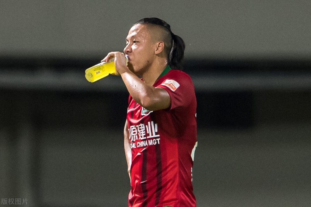 关于加时末段中超传出新动向，里尔临场应变，管理层表态——气氛紧张，细节决定成败的信息-满冠网页版